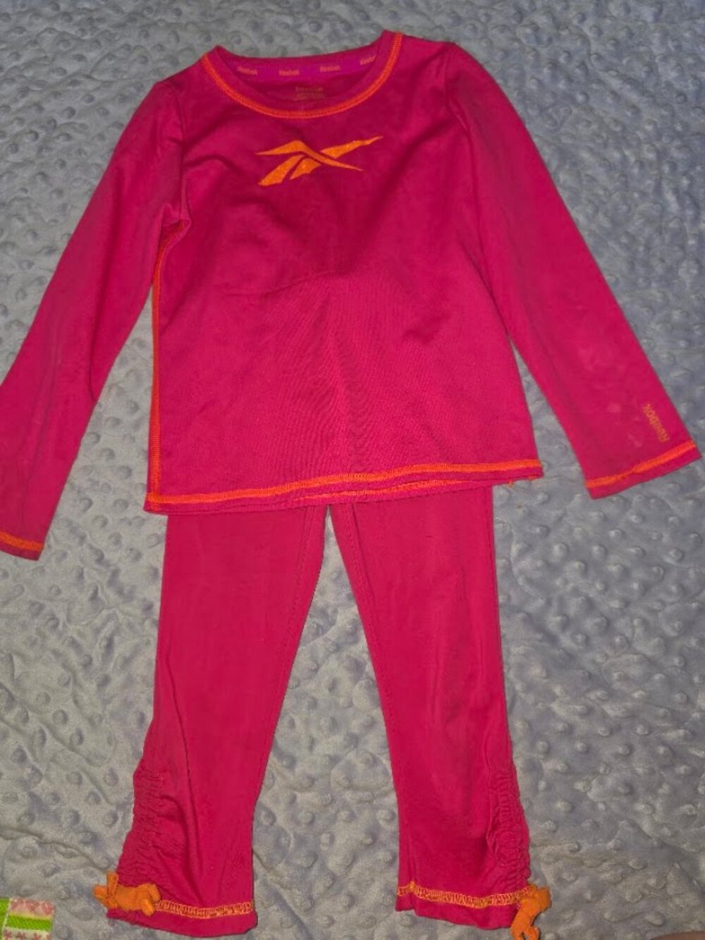 Reebok Girls Athletic Set Size 5/6 Pink Long Sleeve Top Leggings Outfit